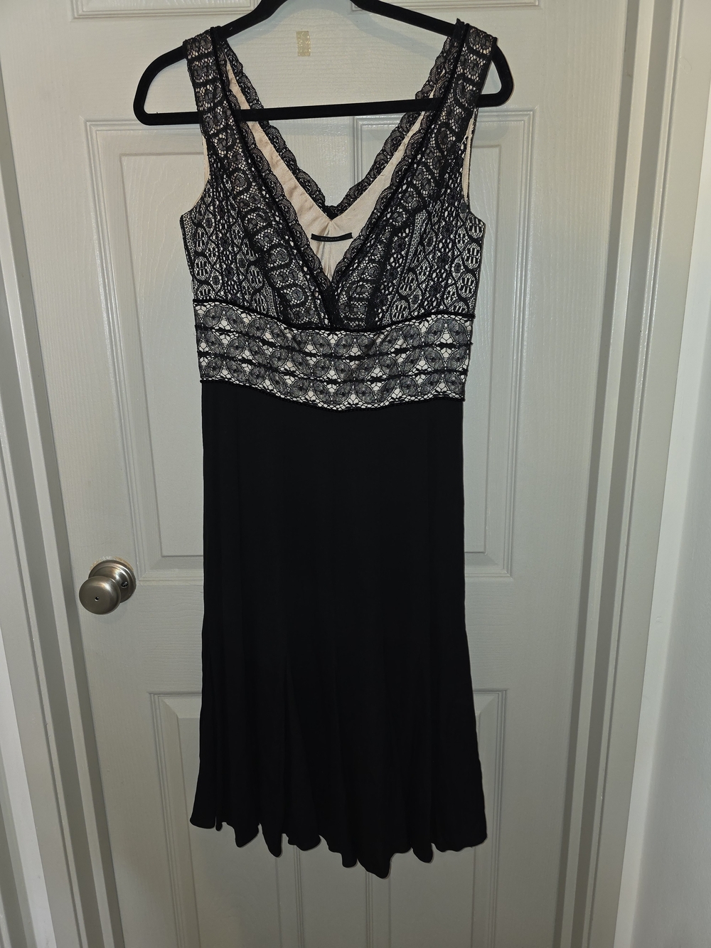Elie Tahari Black Dress with Ivory Lace Bodice and Waistband